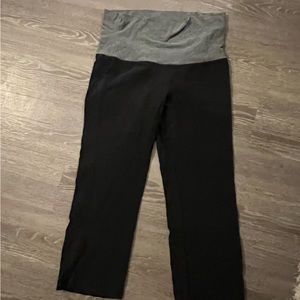High Waisted Capri Leggings